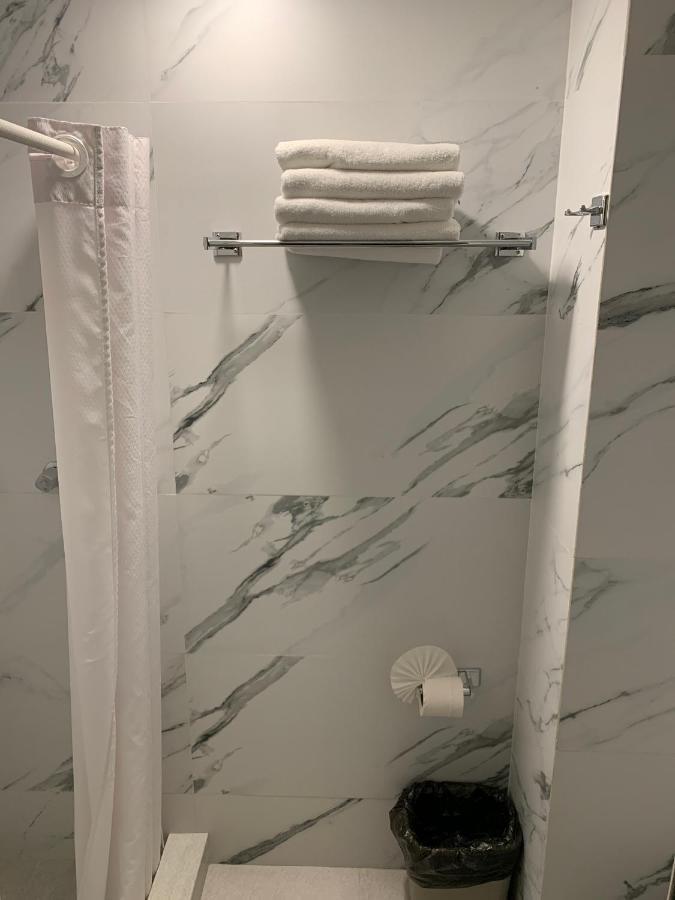 Fastos Hotel 몬테레이 외부 사진